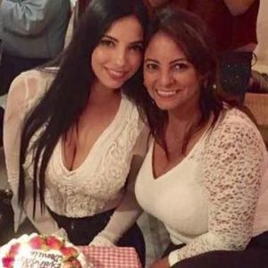 Meet your Posher, Daniela